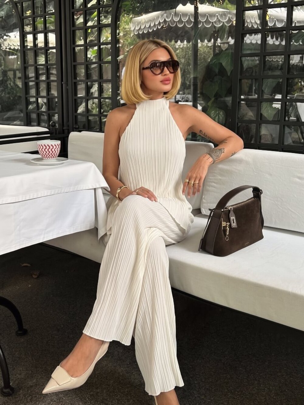 Women's White Halter Backless Two Piece Pant Set Pleated Vacation Wedding